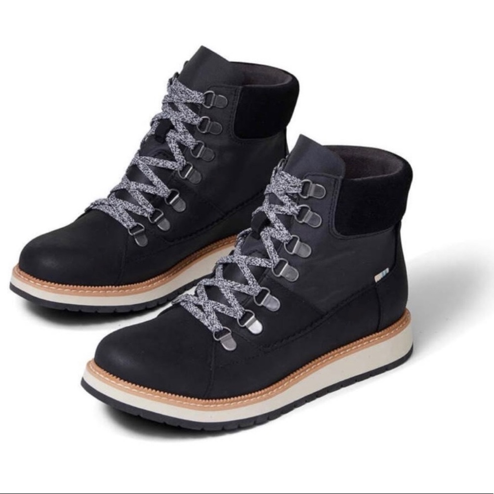 TOMS Hiking boot SZ 9
